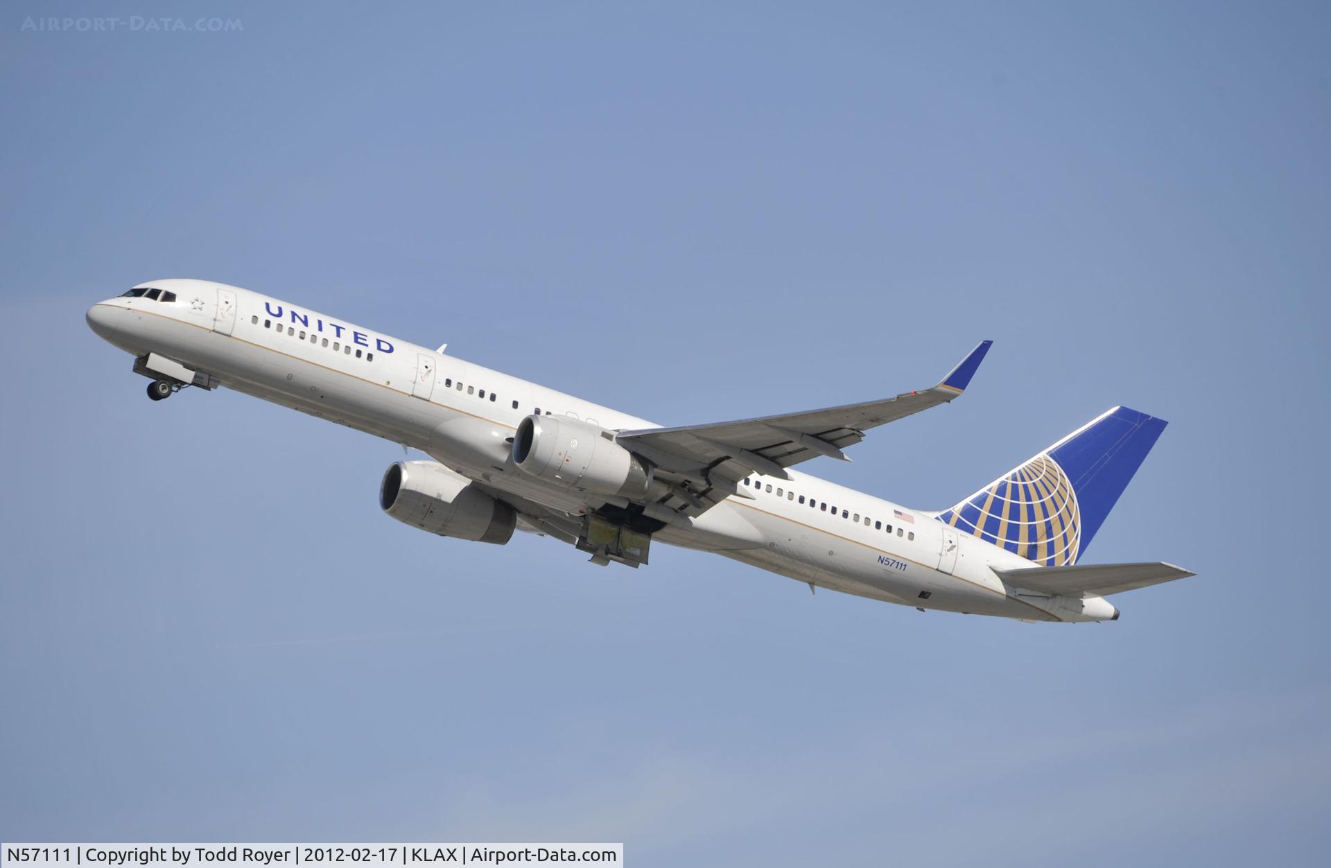 N57111, 1994 Boeing 757-224 C/N 27301, Departing LAX on 25R