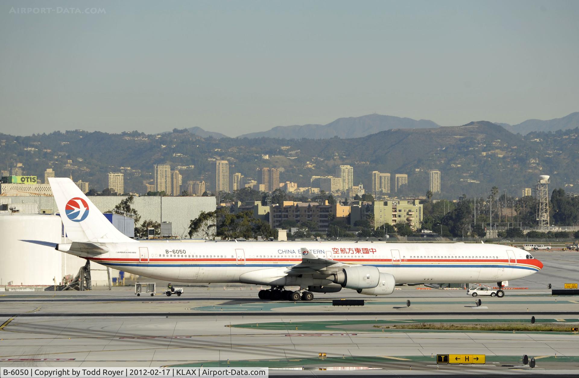 B-6050, 2002 Airbus A340-642 C/N 468, Taxiing to gate at LAX