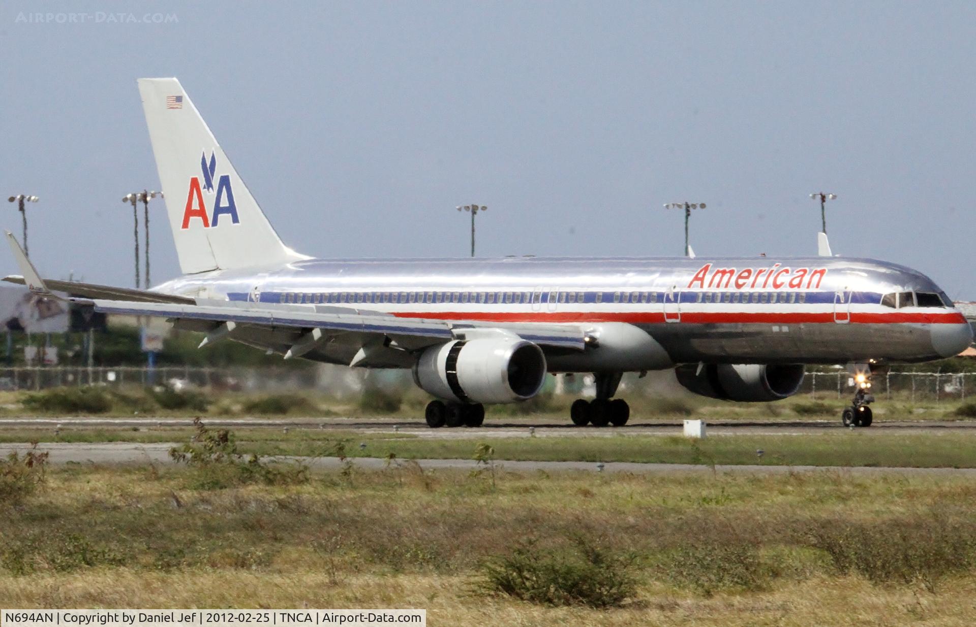 N694AN, 1994 Boeing 757-223 C/N 26974, N694AN