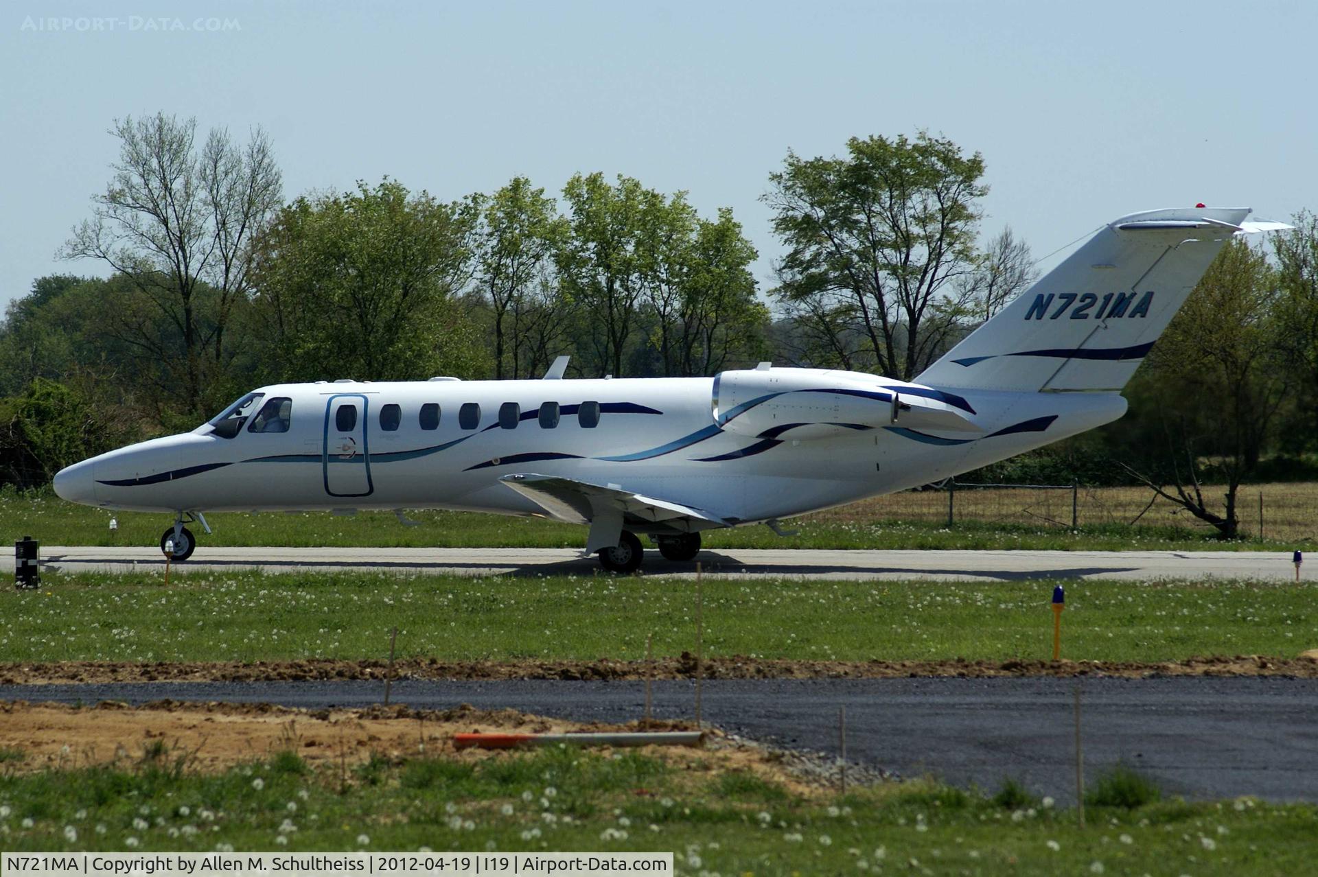 N721MA, 2008 Eclipse Aviation Corp EA500 C/N 000178, Cessna 525B