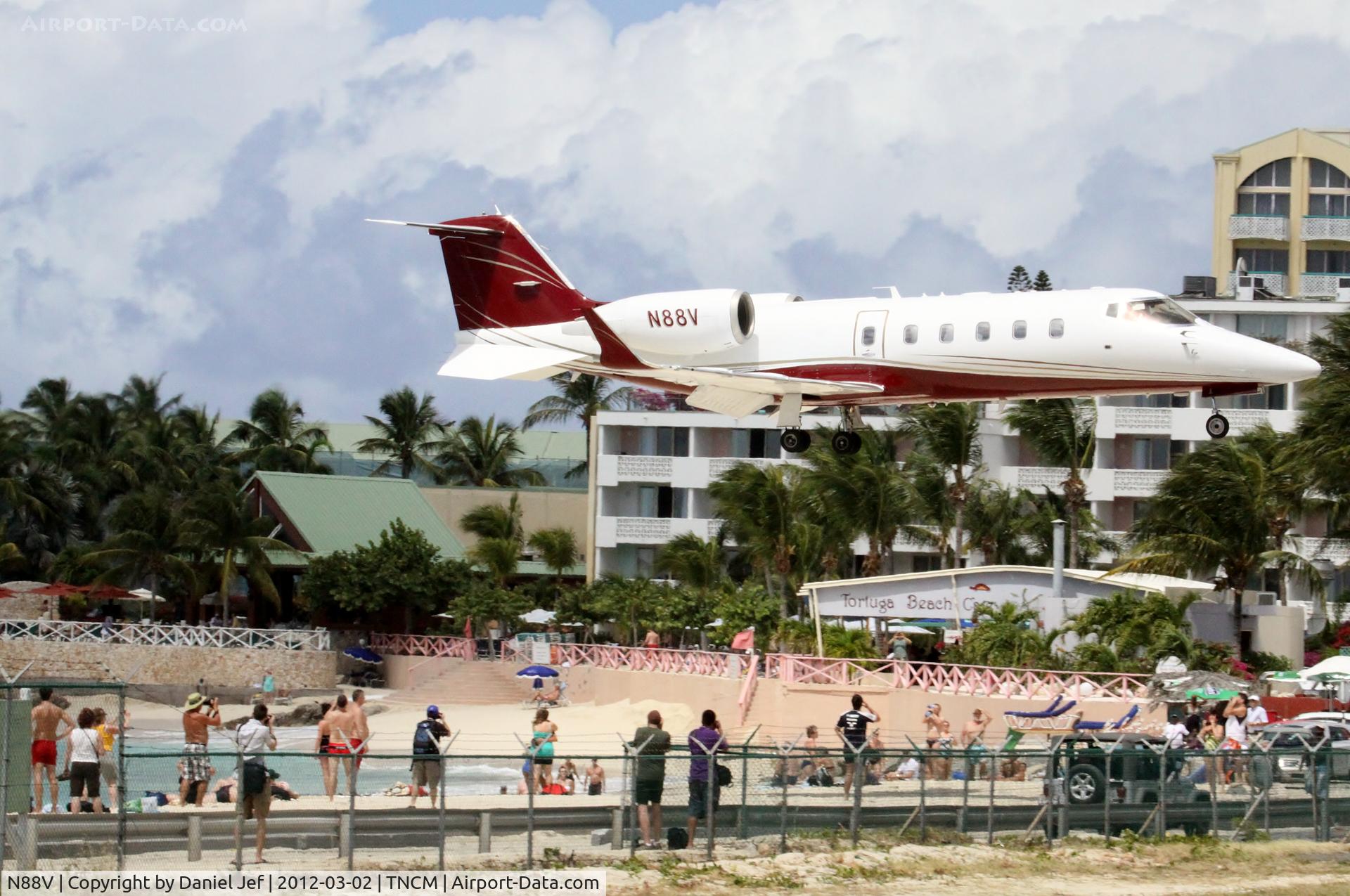 N88V, 1999 Learjet Inc 60 C/N 155, N88V