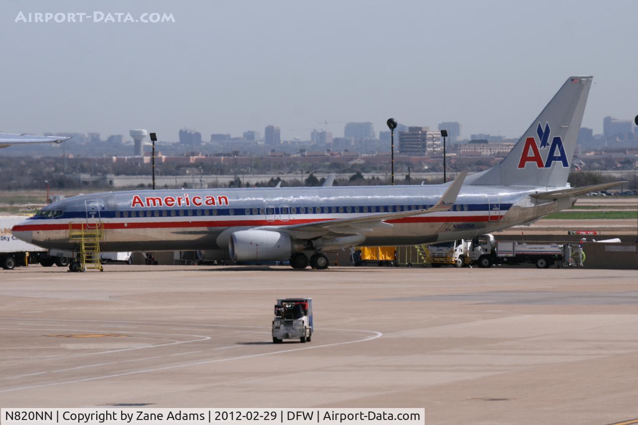 N820NN, 2009 Boeing 737-823 C/N 29559, At DFW Airport