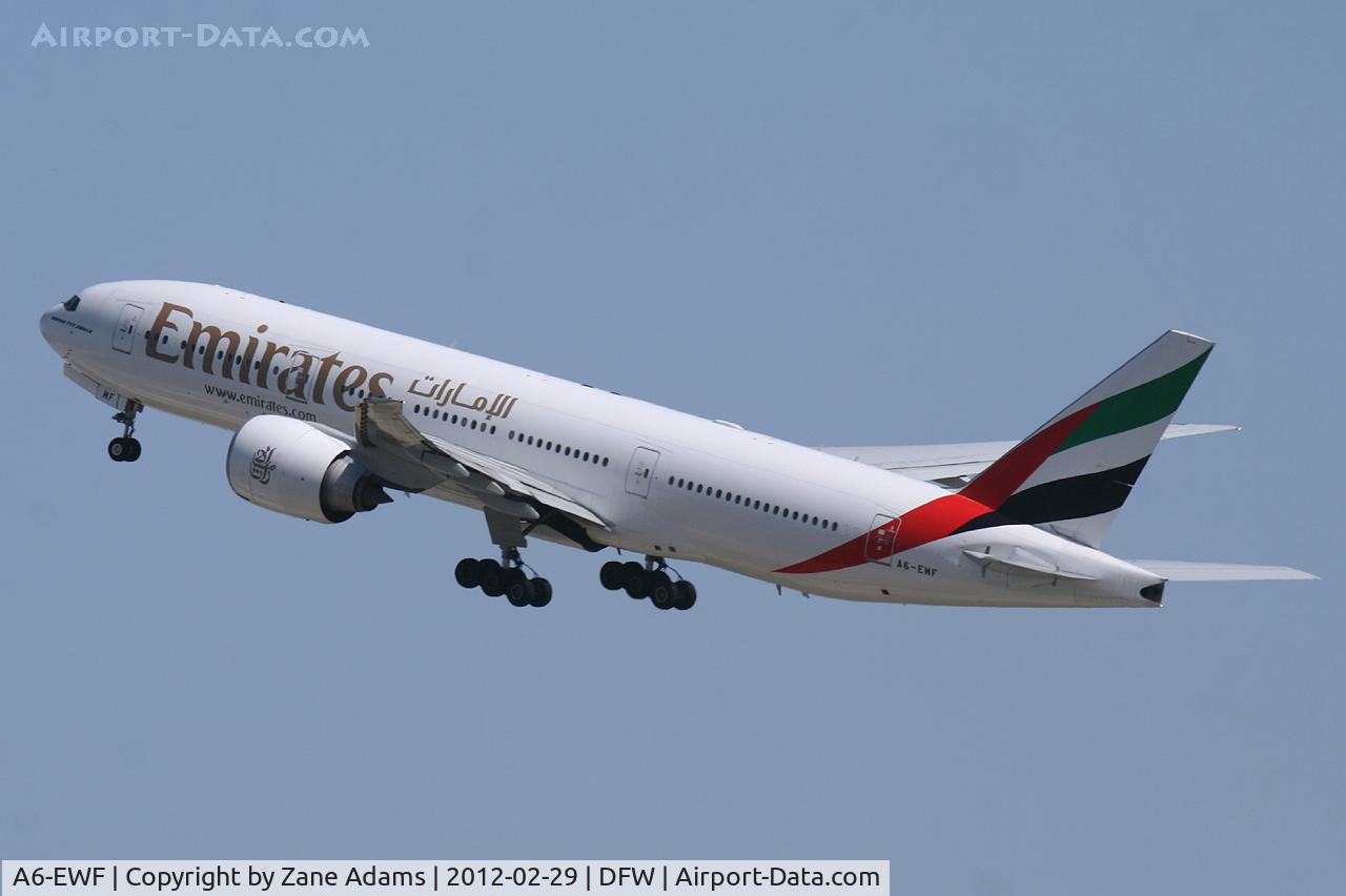 A6-EWF, 2008 Boeing 777-21H/LR C/N 35586, At DFW Airport