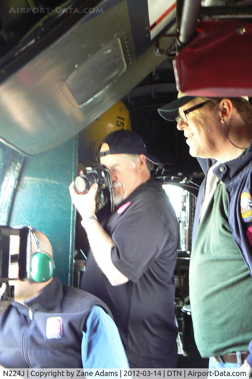 N224J, 1944 Consolidated B-24J-85-CF Liberator C/N 1347 (44-44052), On board the Collings Foundation B-24J 