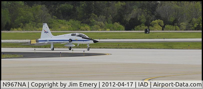 N967NA, 1969 Northrop T-38A C/N 65-10353, Escorting Space Shuttle 