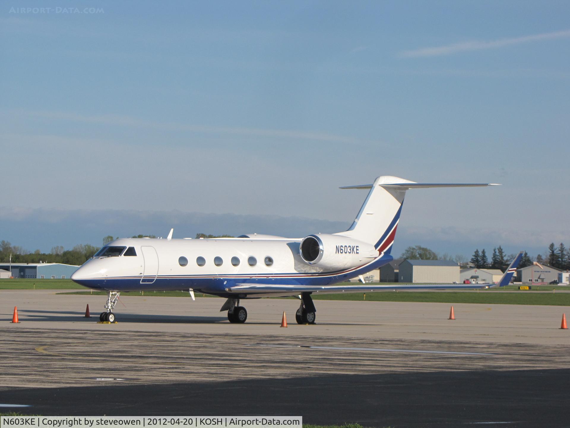 N603KE, 2001 Gulfstream Aerospace G-IV C/N 1452, bathing in the afternoon sun at KOSH