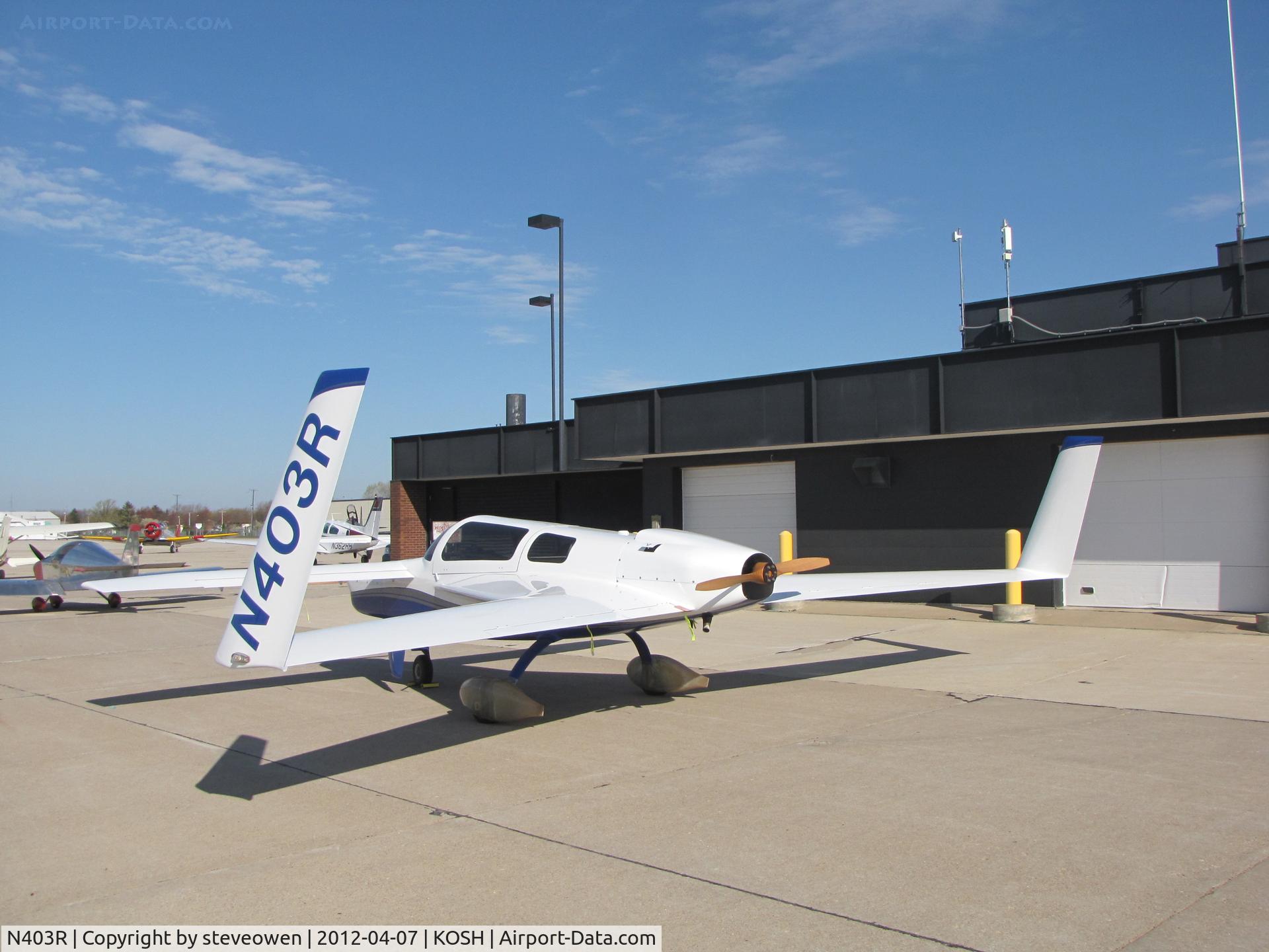 N403R, Rutan Defiant C/N 093, at EAA chapter 252 pancake breakfast fly-in