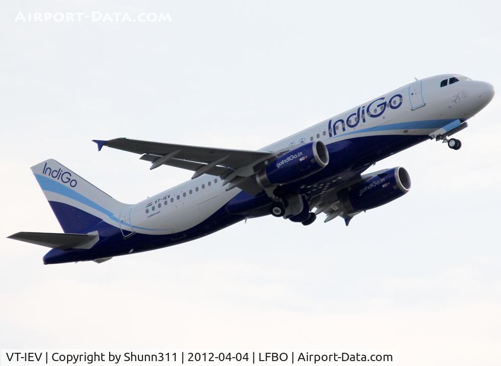 VT-IEV, 2012 Airbus A320-232 C/N 5080, Delivery day...