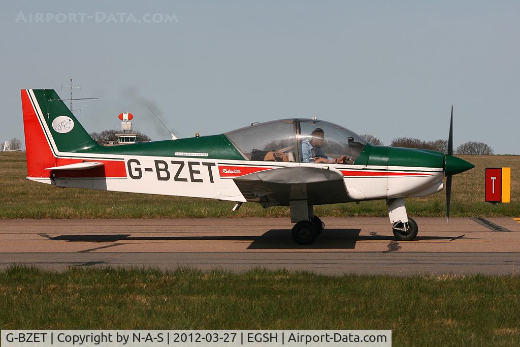 G-BZET, 2000 Robin HR-200-120B C/N 345, Preparing for its flight back to Earls Colne