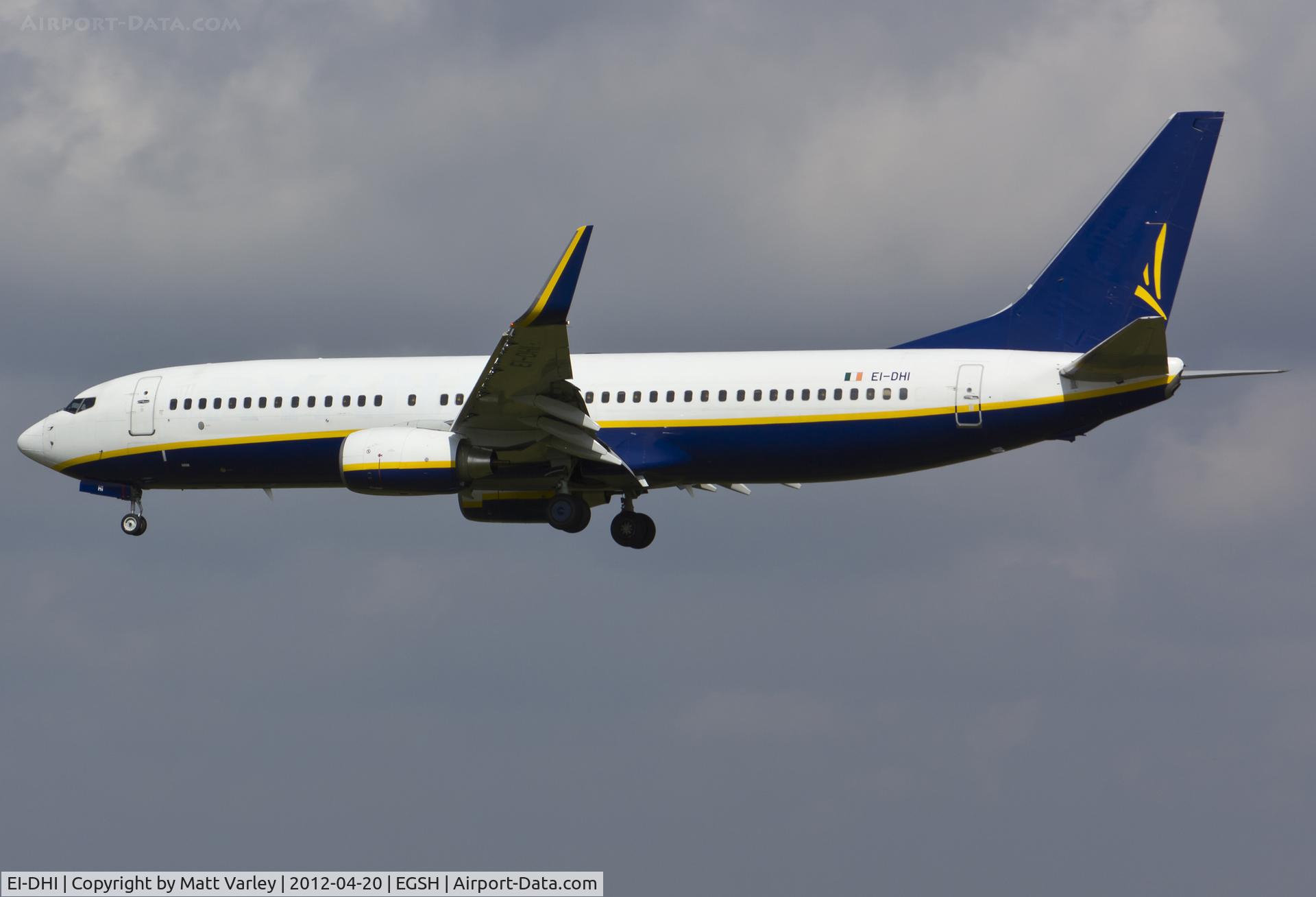 EI-DHI, 2005 Boeing 737-8AS C/N 33818, Arriving at EGSH for engineering/spray.