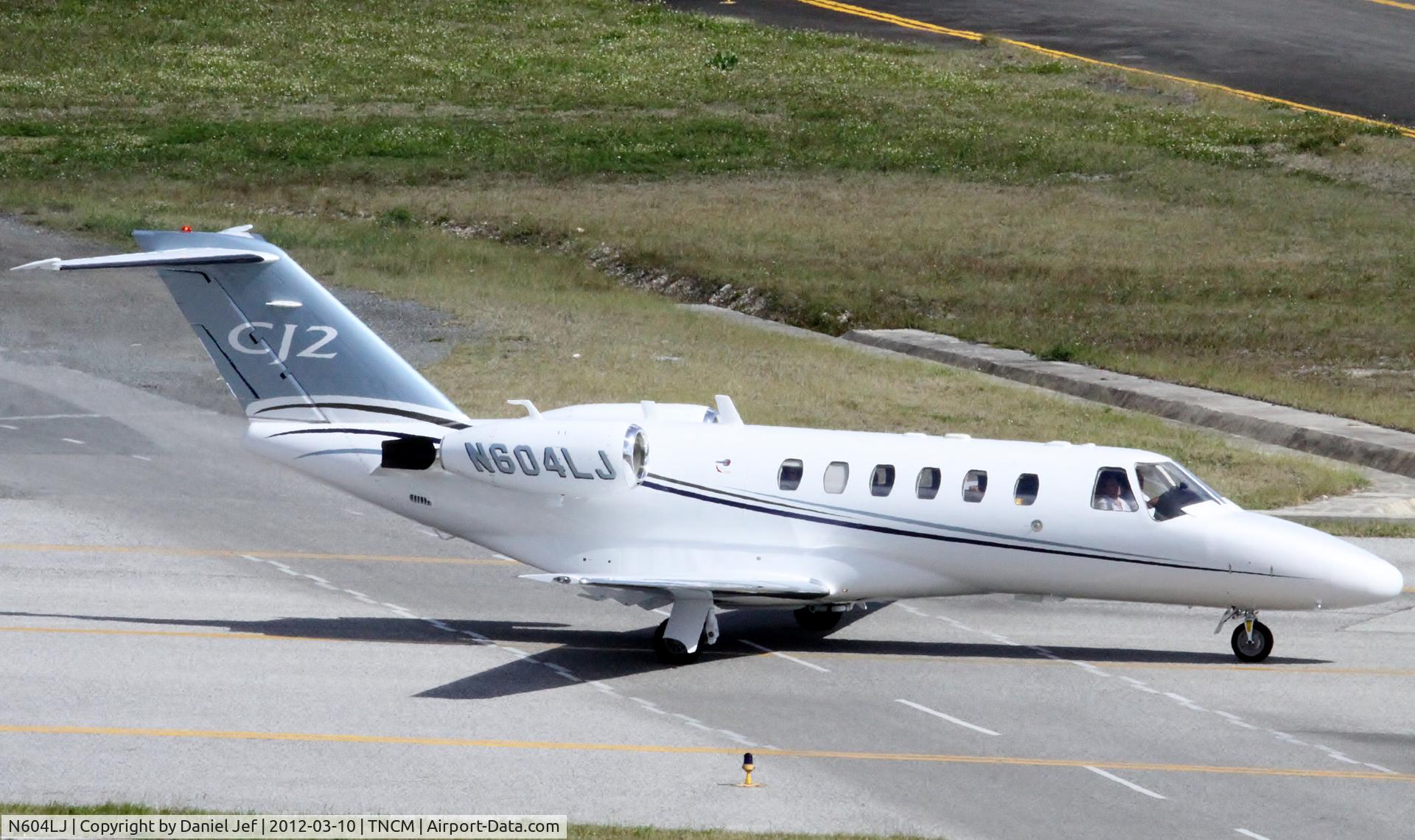 N604LJ, 2003 Cessna 525A CitationJet CJ2 C/N 525A0180, N604LJ