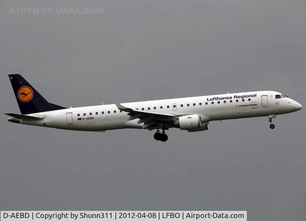 D-AEBD, 2009 Embraer 195LR (ERJ-190-200LR) C/N 19000324, Landing rwy 32L