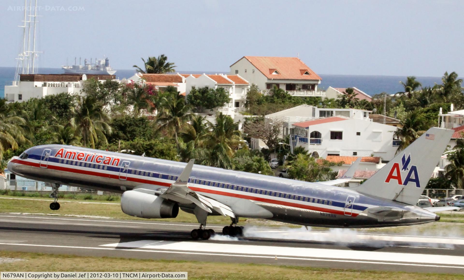 N679AN, 1999 Boeing 757-223F C/N 29589, N679AN
