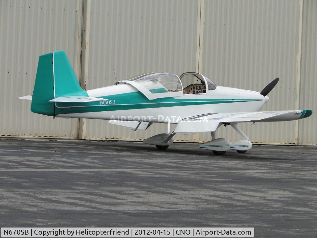N670SB, 2001 Vans RV-6A C/N 23806, Parked near a hanger