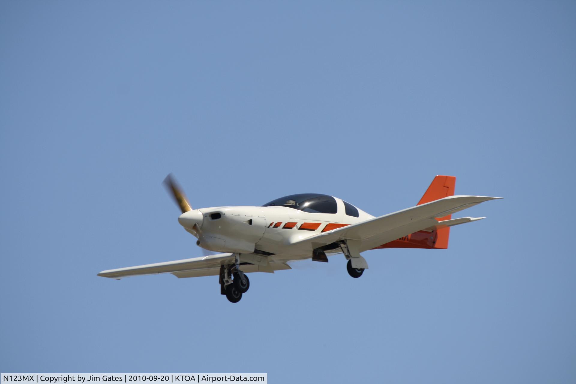 N123MX, 1988 Lancair 235 C/N 131, Landing at Torrance
