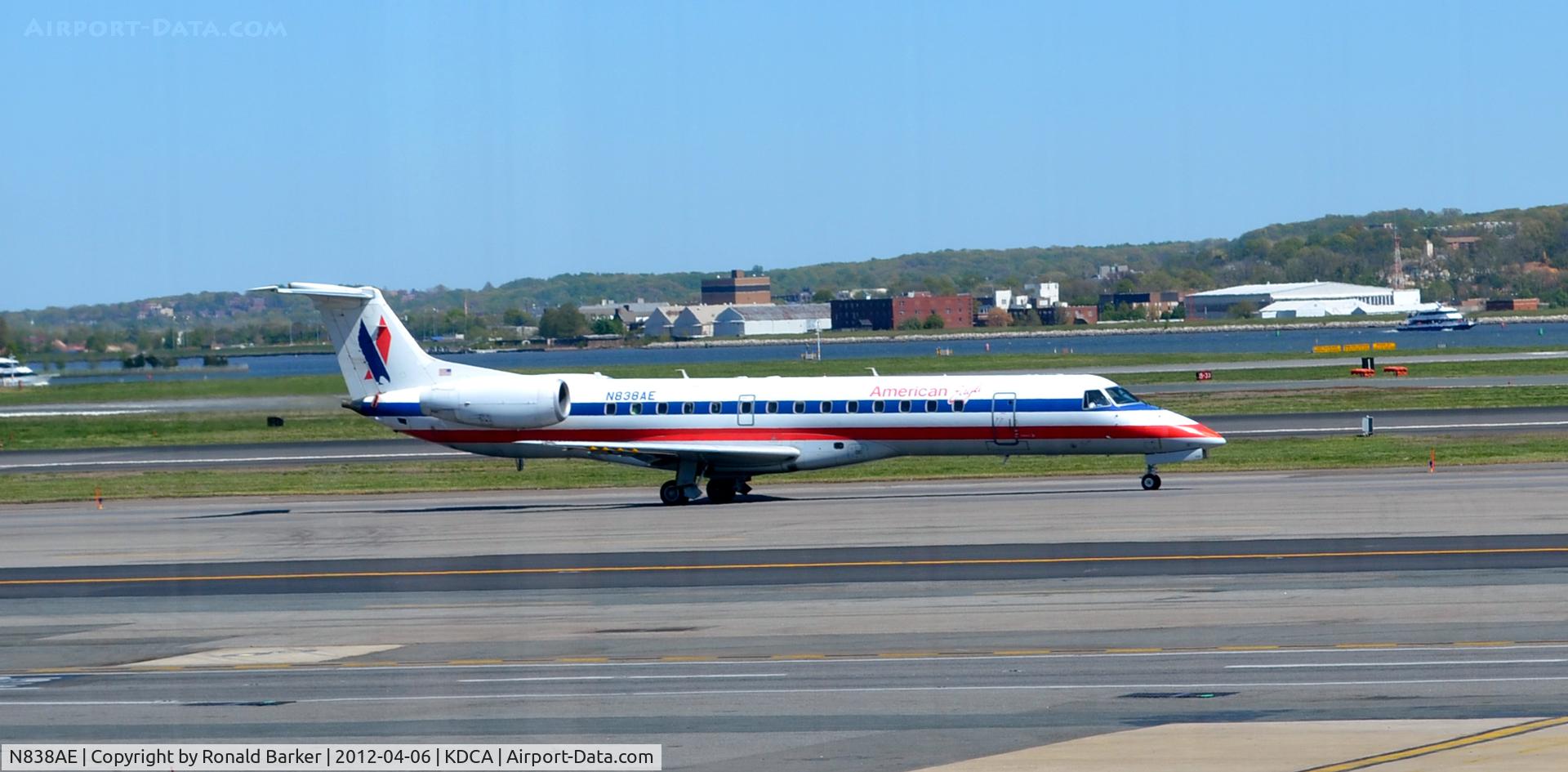 N838AE, 2002 Embraer ERJ-140LR (EMB-135KL) C/N 145651, DCA, VA