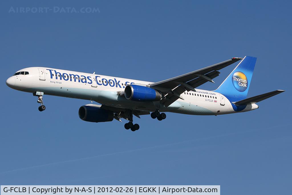 G-FCLB, 1997 Boeing 757-28A C/N 28164, Short final