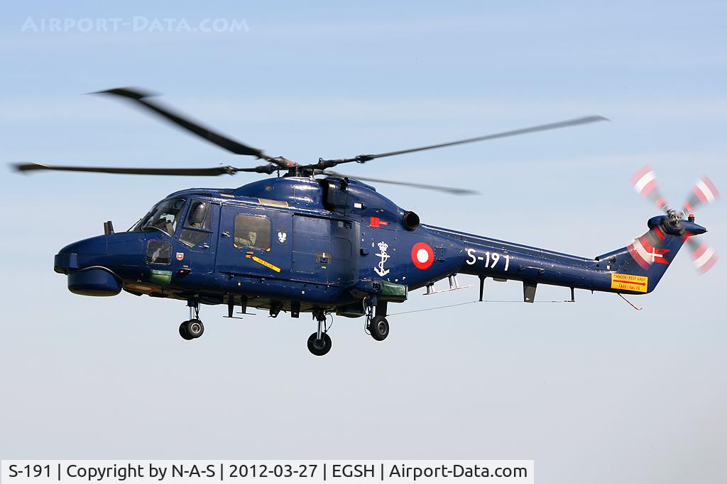 S-191, 1980 Westland Super Lynx Mk.90B C/N 409, Arriving on a fuel stop
