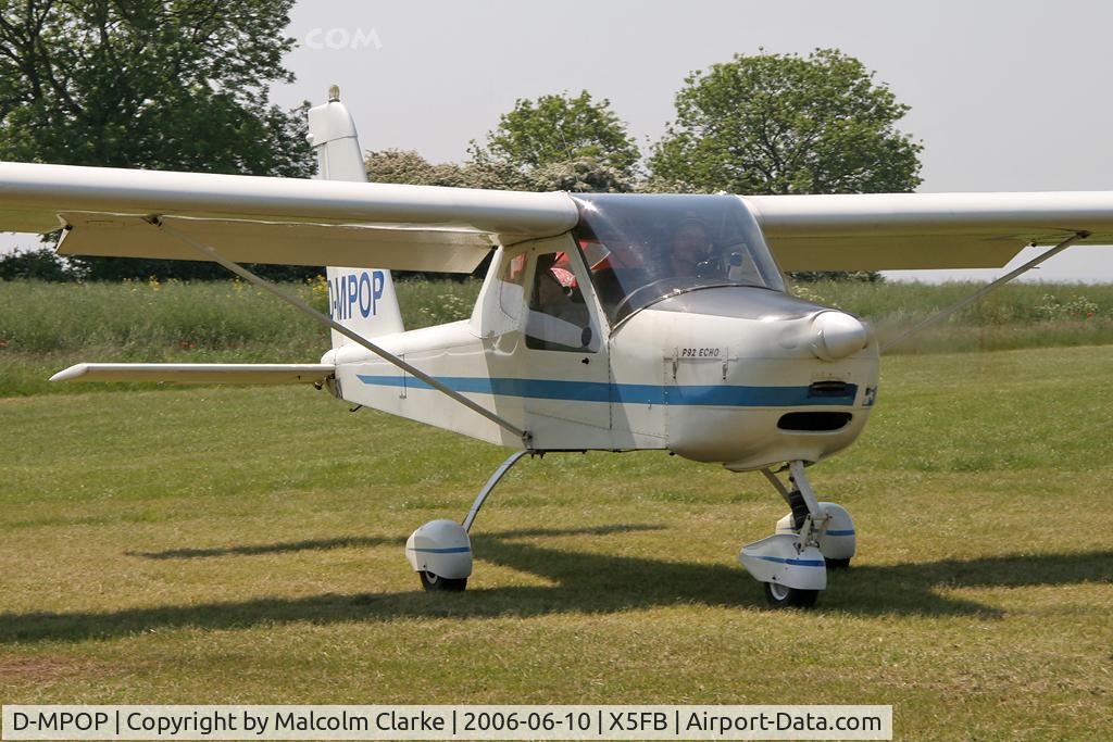 D-MPOP, Tecnam P-92 Echo C/N 165, Tecnam P.92 Echo, Fishburn Airfield, June 2006.