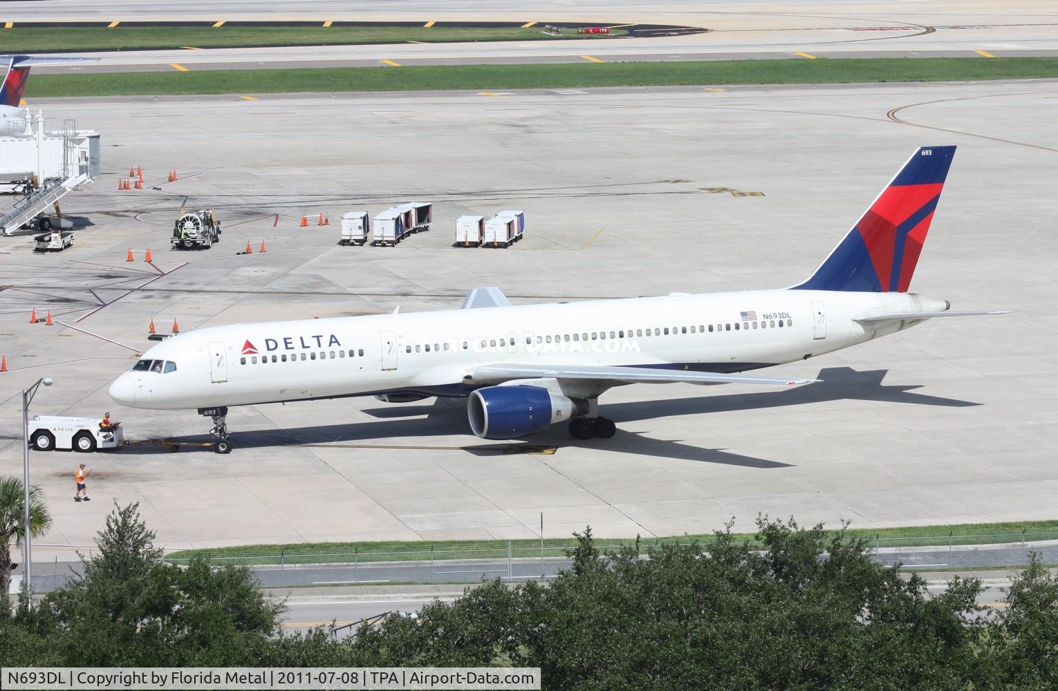 N693DL, 1998 Boeing 757-232 C/N 29725, Delta 757