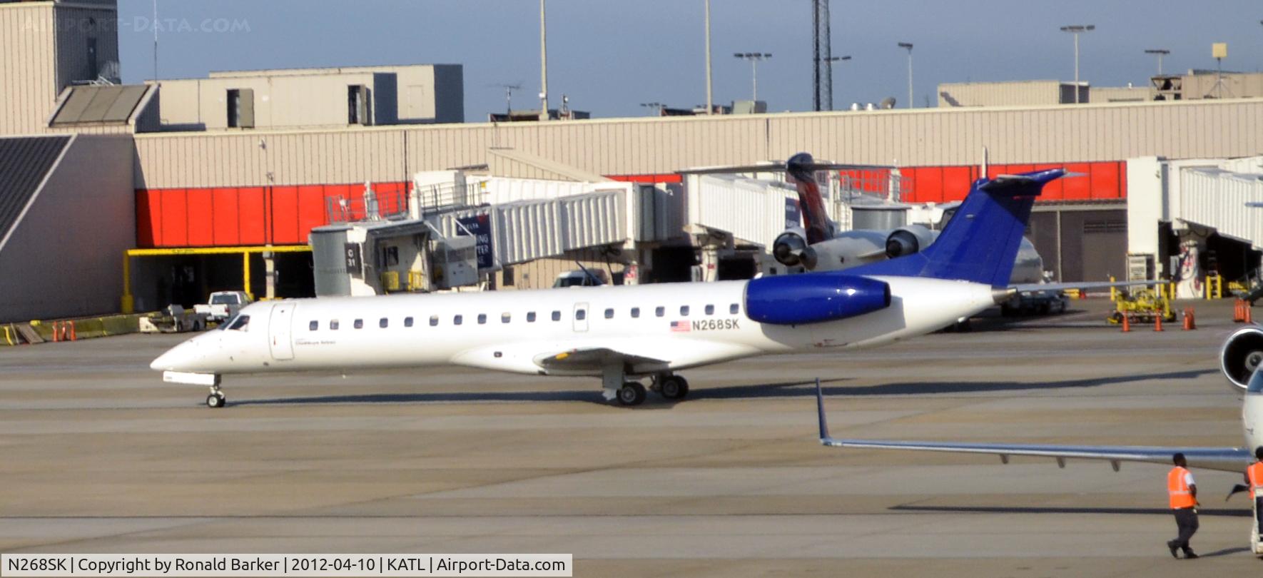 N268SK, 2000 Embraer ERJ-145LR (EMB-145LR) C/N 145270, Taxi ATL
