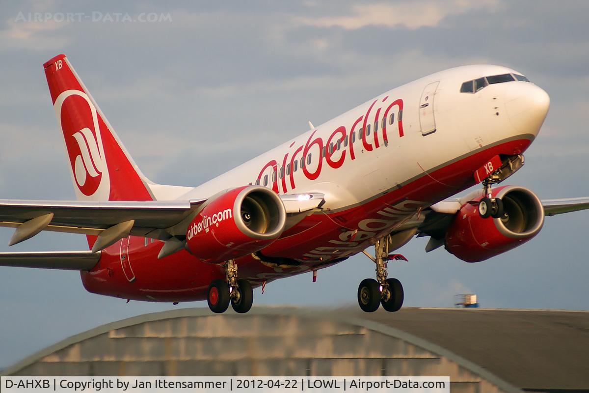 D-AHXB, 2007 Boeing 737-7K5 C/N 30717/2228, D-AHXB @LOWL