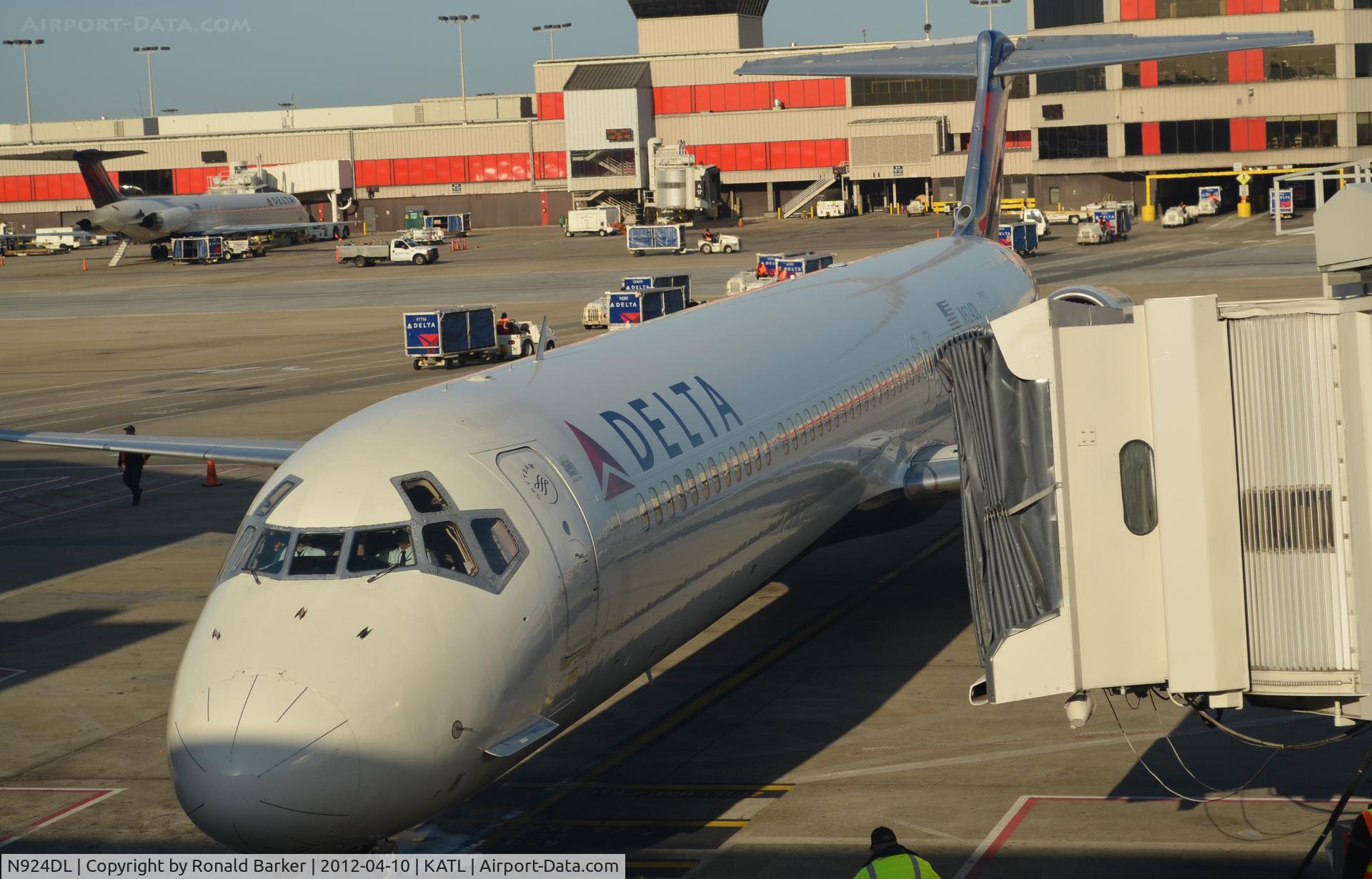 N924DL, 1988 McDonnell Douglas MD-88 C/N 49711, ATL, GA
