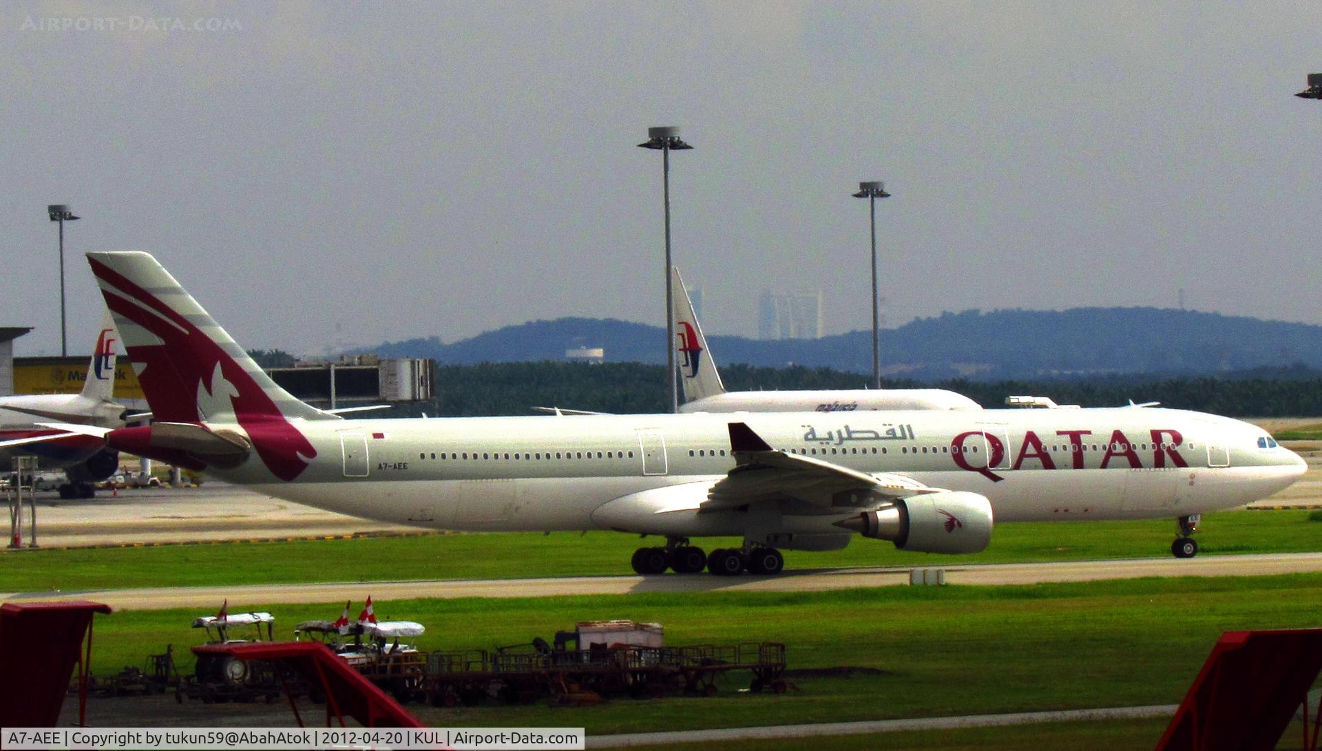 A7-AEE, 2005 Airbus A330-302 C/N 711, Qatar Airways