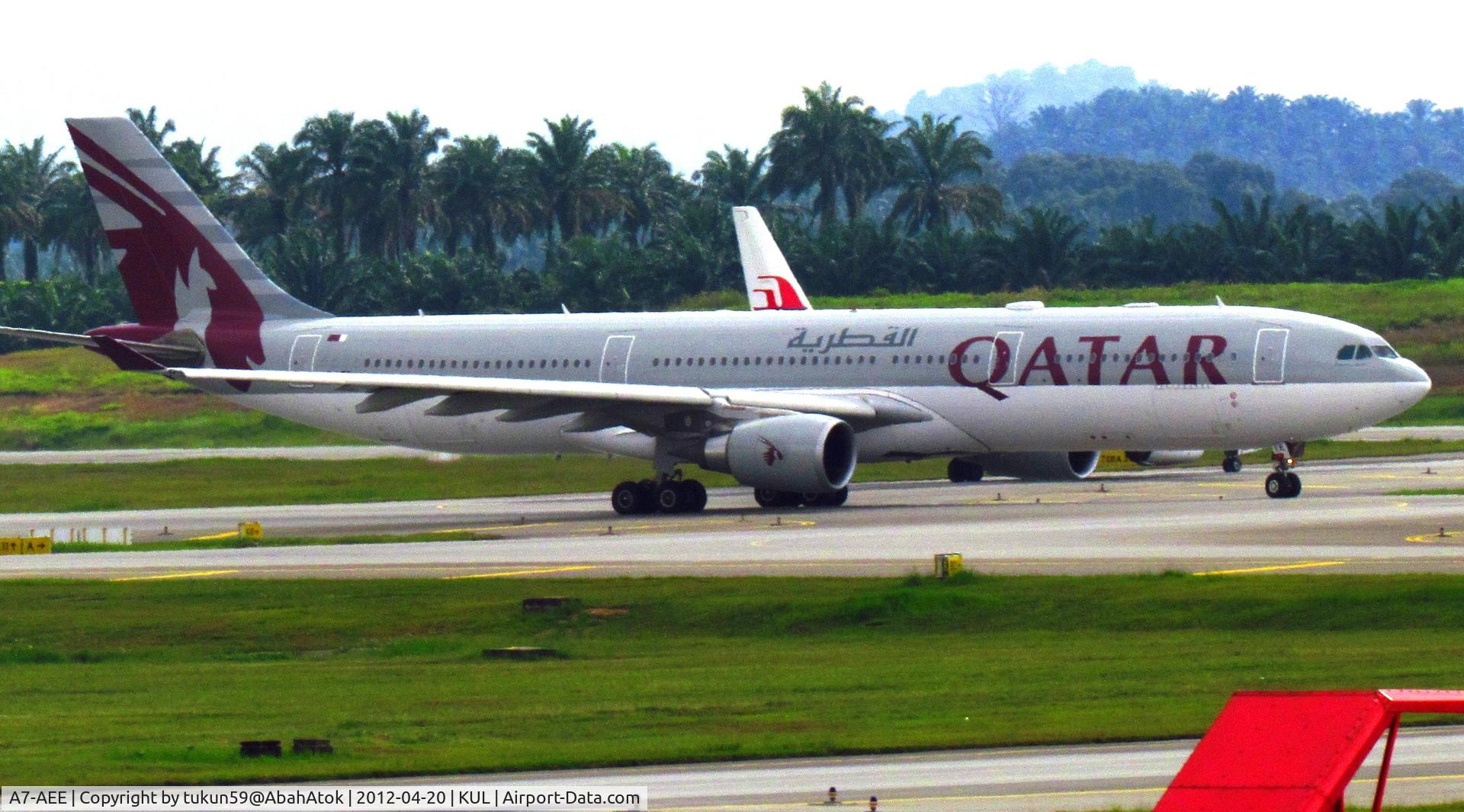 A7-AEE, 2005 Airbus A330-302 C/N 711, Qatar Airways