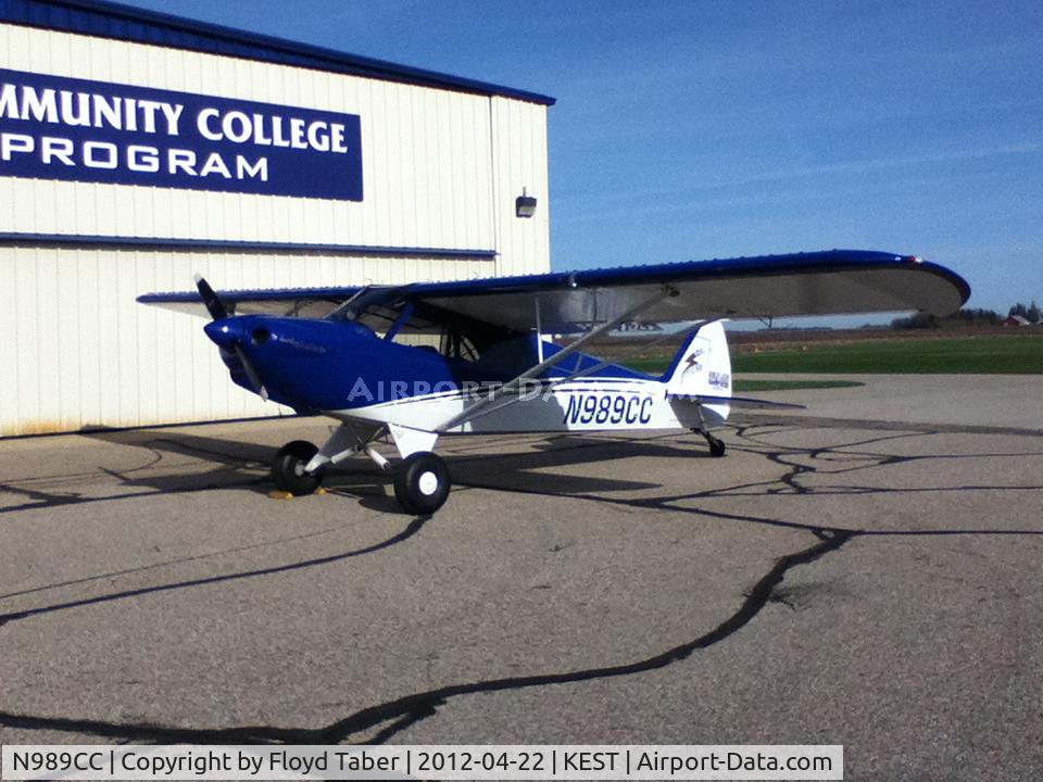 N989CC, 2008 Cub Crafters CC11-100 Sport Cub C/N CC11-00063, On the ramp ay Estherville