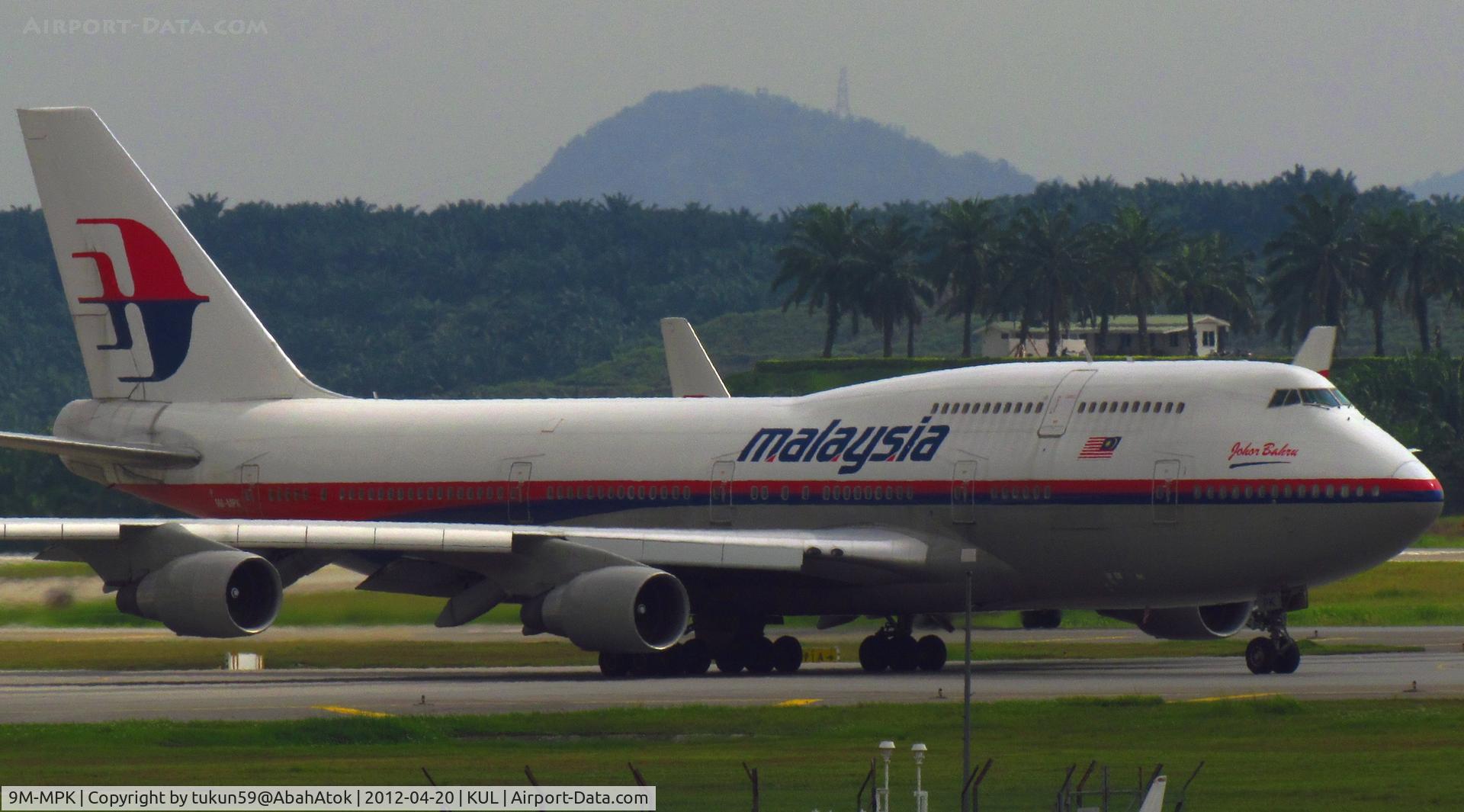 9M-MPK, 1998 Boeing 747-4H6 C/N 28427, Malaysia Airlines