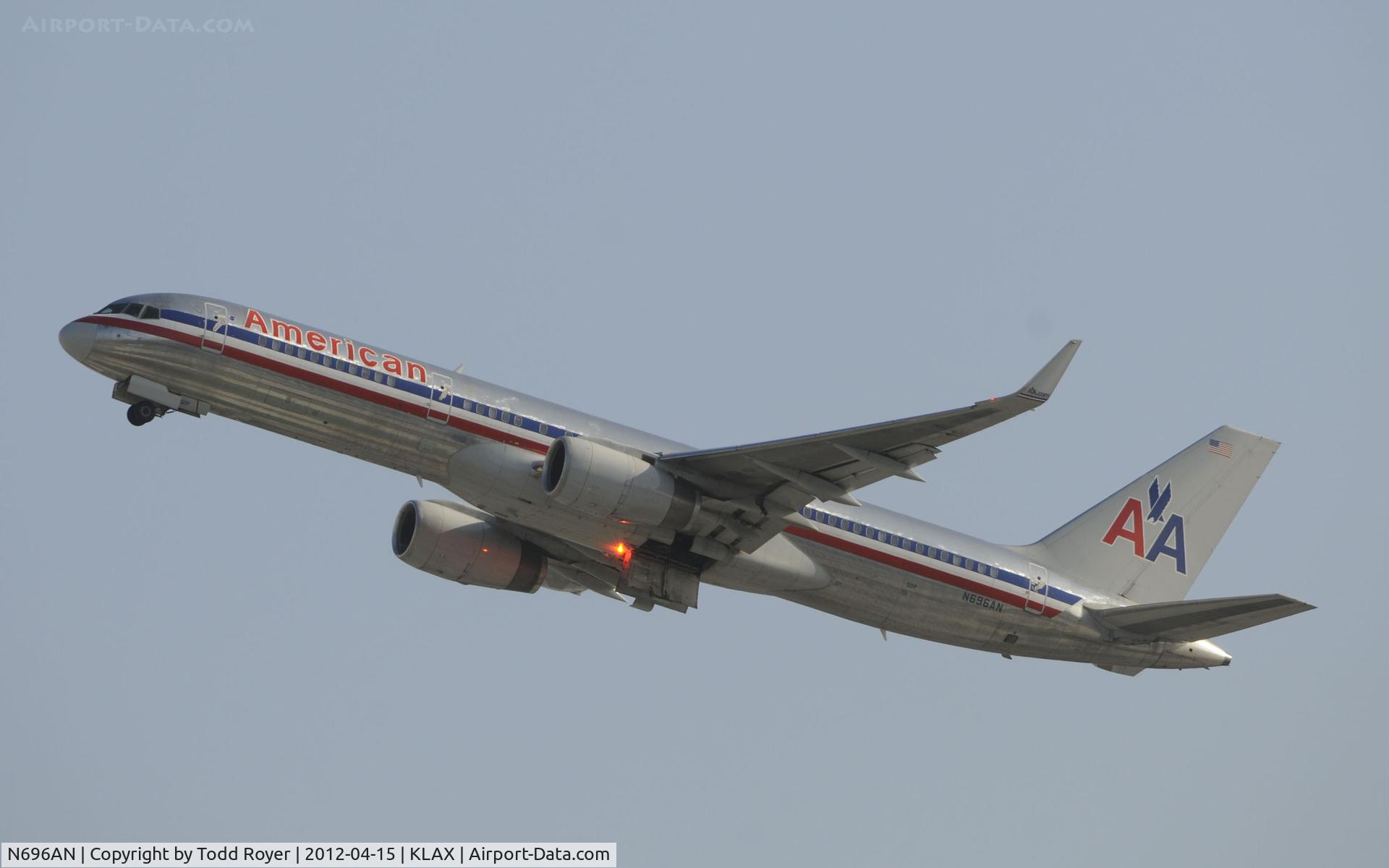 N696AN, 1994 Boeing 757-223 C/N 26976, Departing LAX on 25R