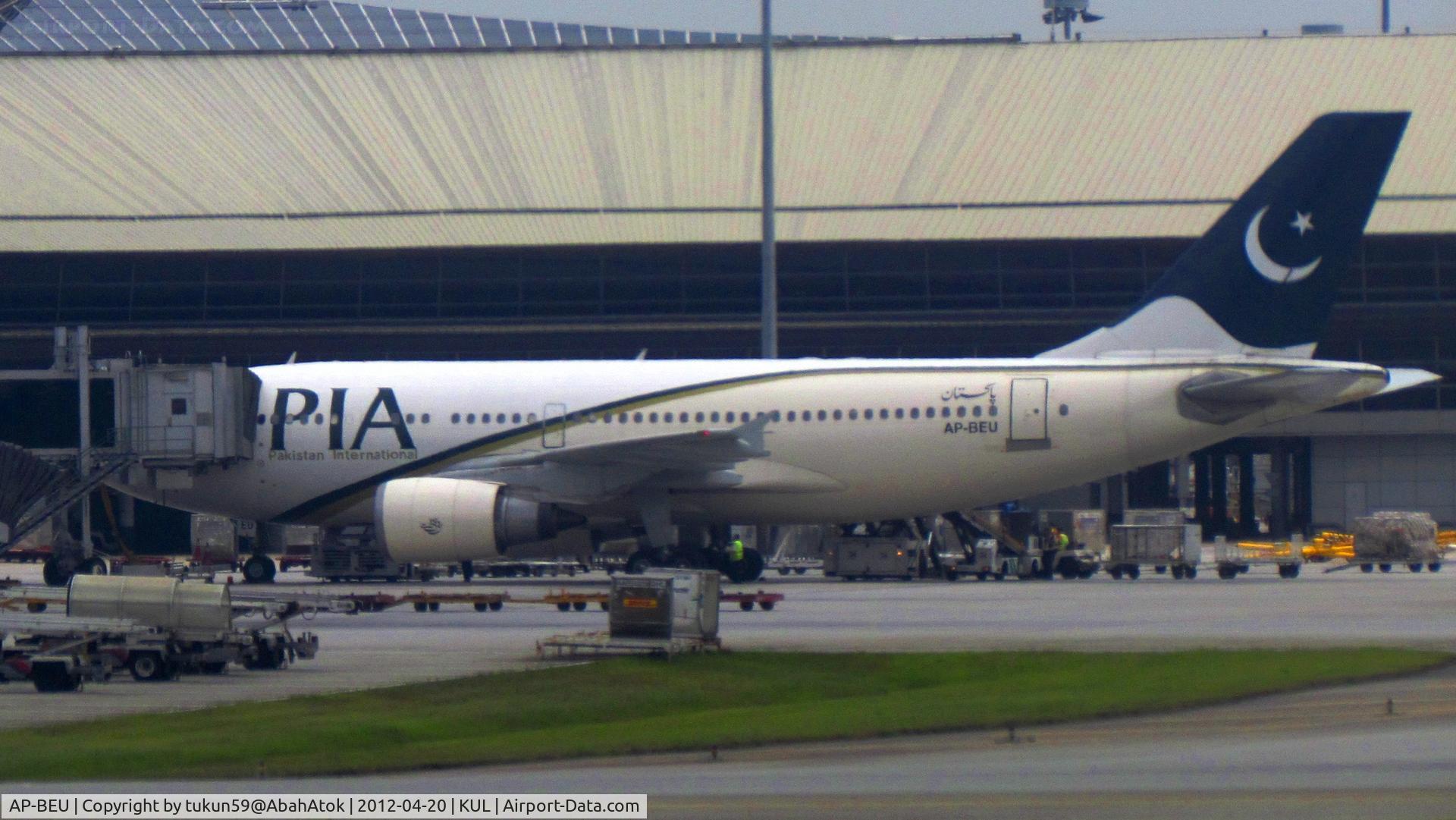 AP-BEU, 1994 Airbus A310-308 C/N 691, Pakistan International Airlines - PIA