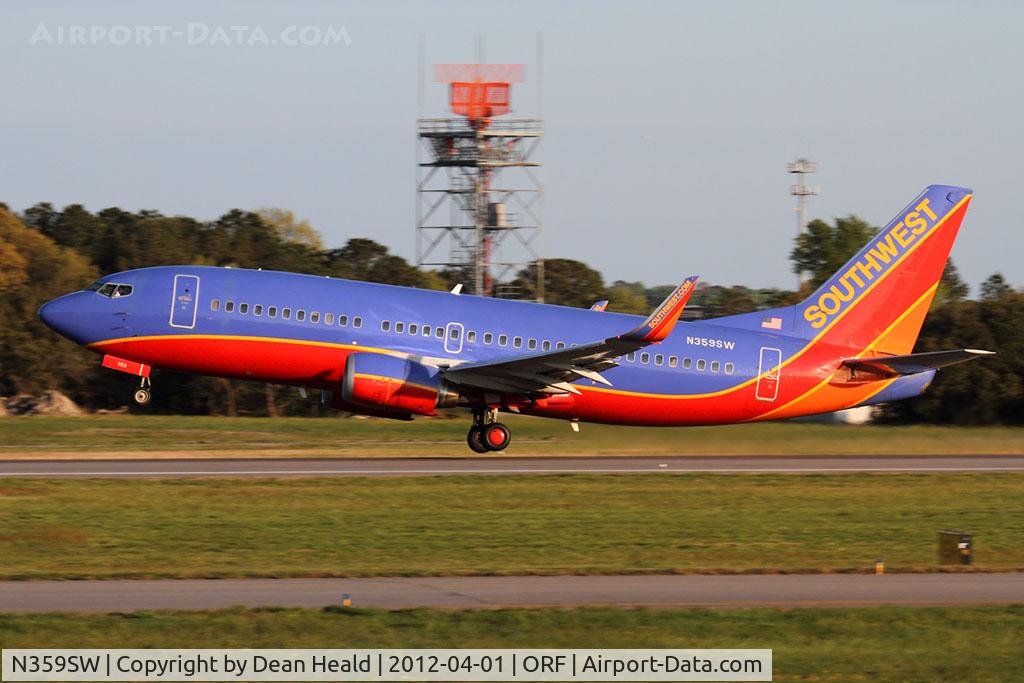 N359SW, 1992 Boeing 737-3H4 C/N 26596, Southwest Airlines N359SW (FLT SWA409) departing RWY 5 en route to Chicago Midway Airport (KMDW).