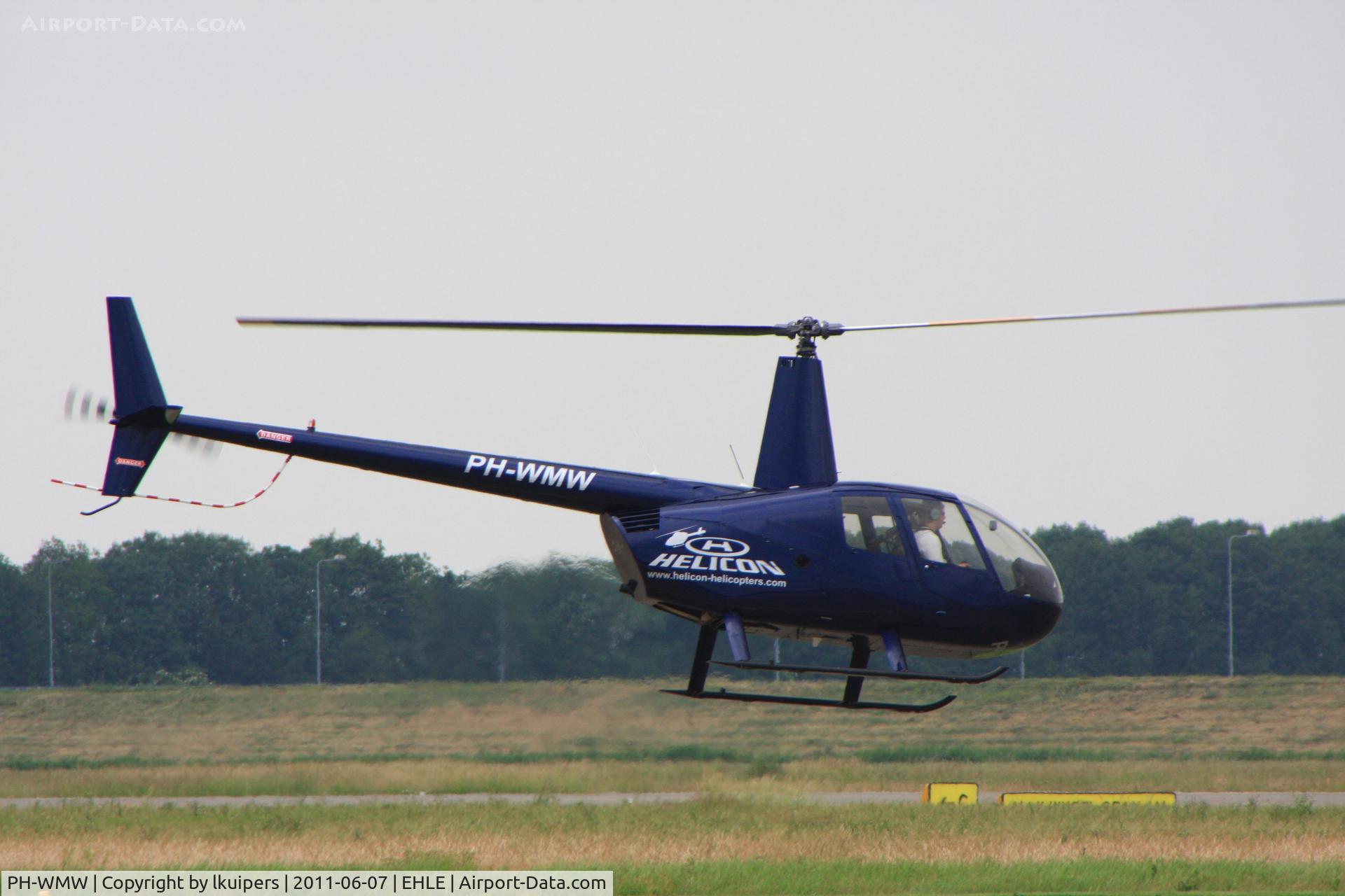 PH-WMW, Robinson R44 Raven I C/N 2072, Helicon Helicopters did some instruction on Lelystad Airport
