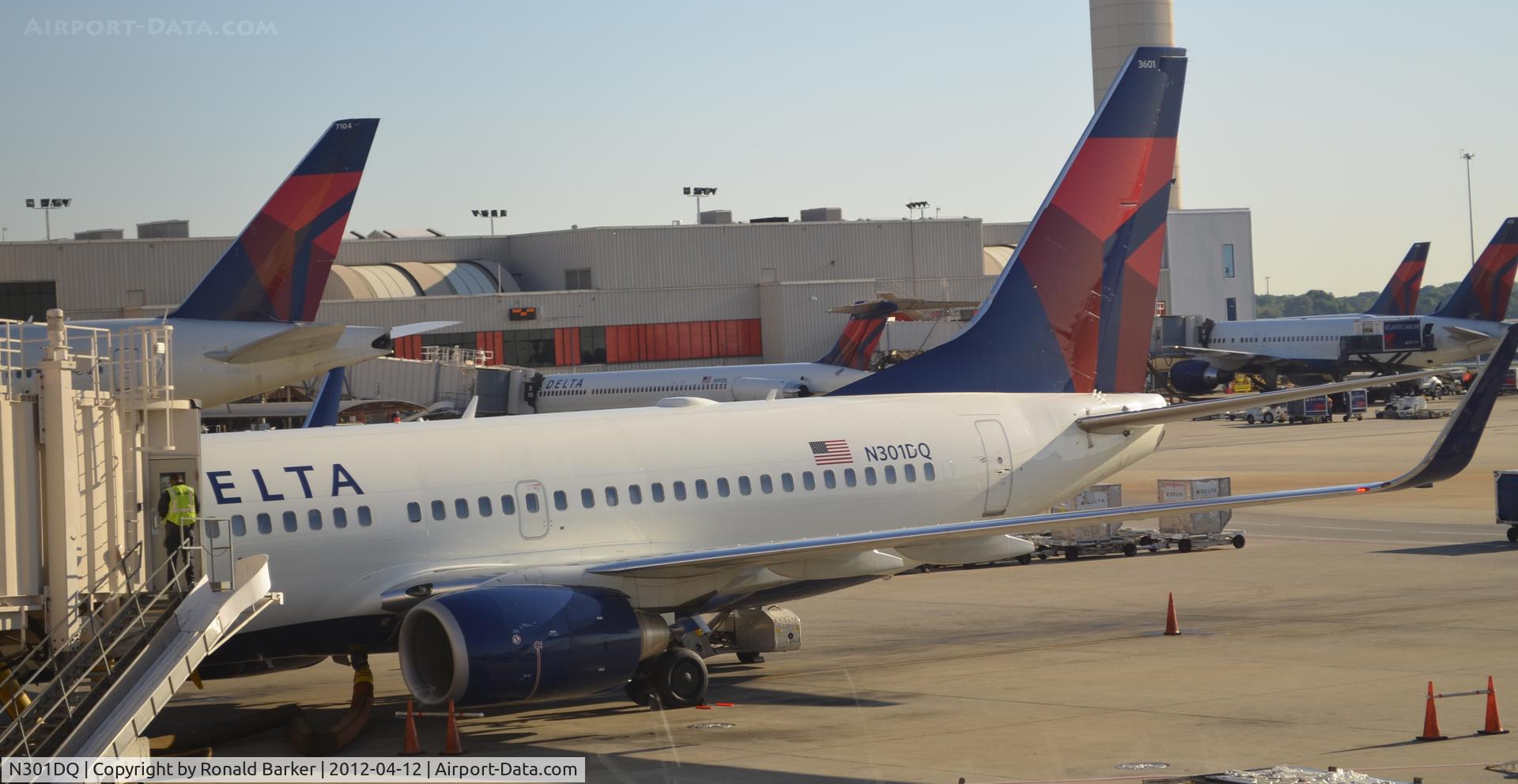 N301DQ, 2008 Boeing 737-732 C/N 29687, ATL, GA