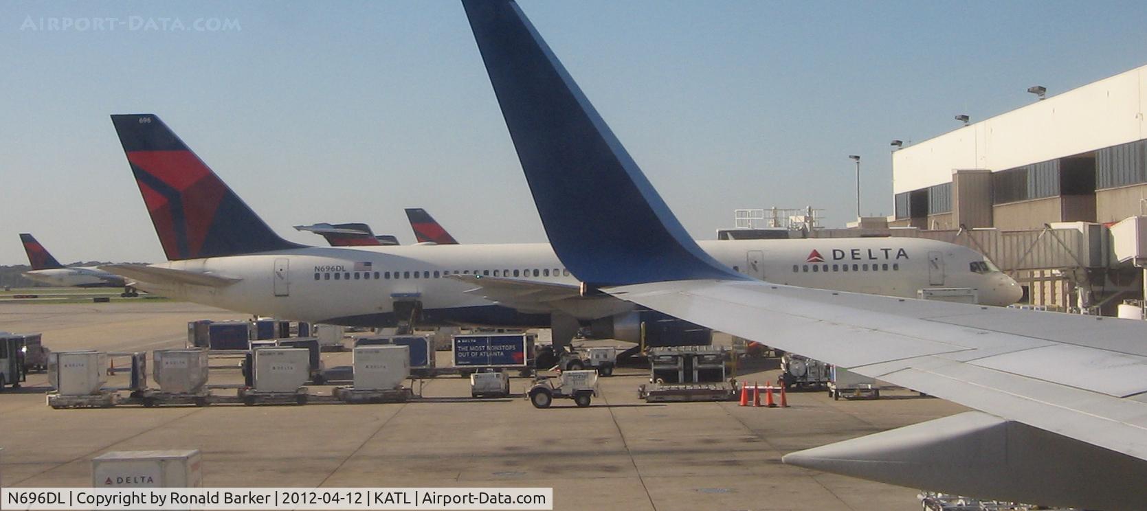 N696DL, 1999 Boeing 757-232 C/N 29728, ATL. GA