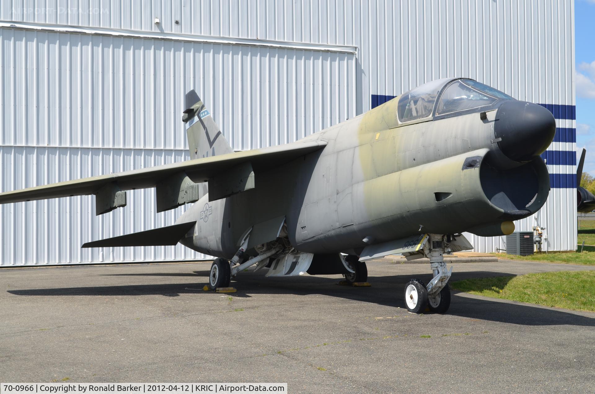 70-0966, 1970 LTV A-7D Corsair II C/N D-112, 
