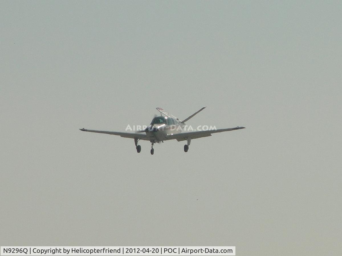 N9296Q, 1971 Beech V35B Bonanza C/N D-9294, On final for 26L