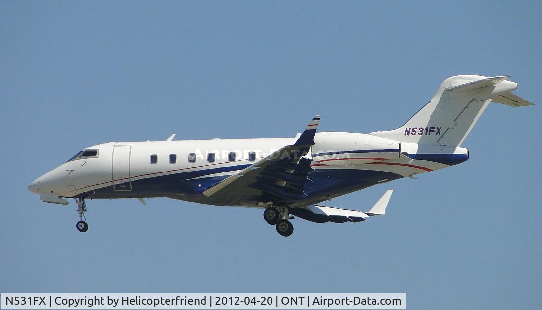 N531FX, 2007 Bombardier Challenger 300 (BD-100-1A10) C/N 20150, Approaching the outer fence