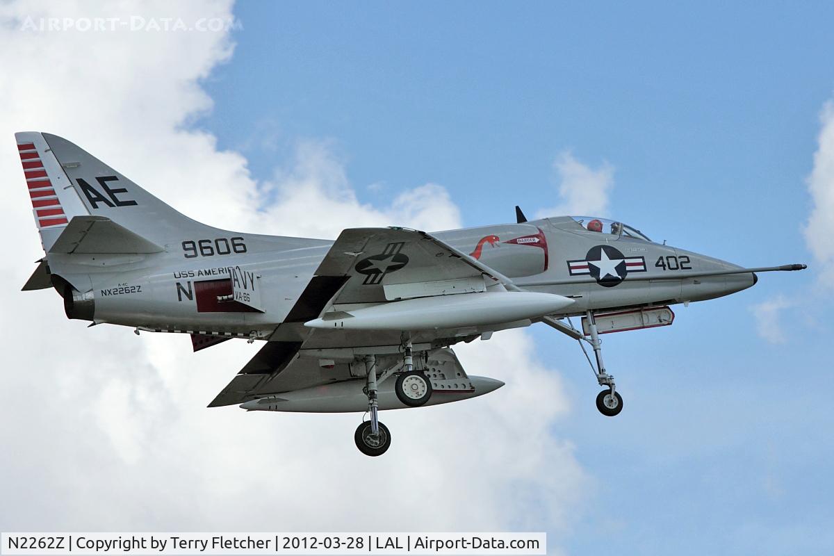 N2262Z, Douglas A-4C Skyhawk C/N 12377, At 2012 Sun N Fun