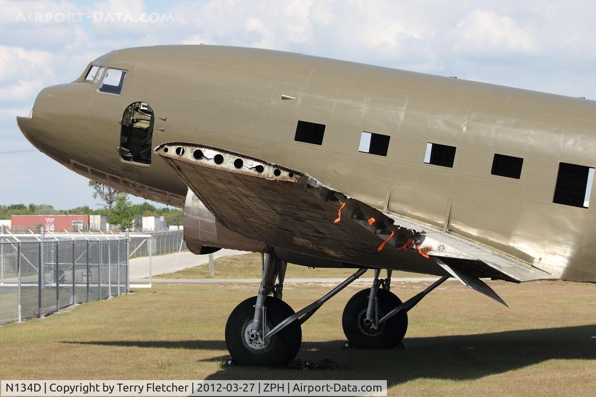 N134D, 1942 Douglas DC-3 C/N 11731, Restoration Project at Zephyrhills