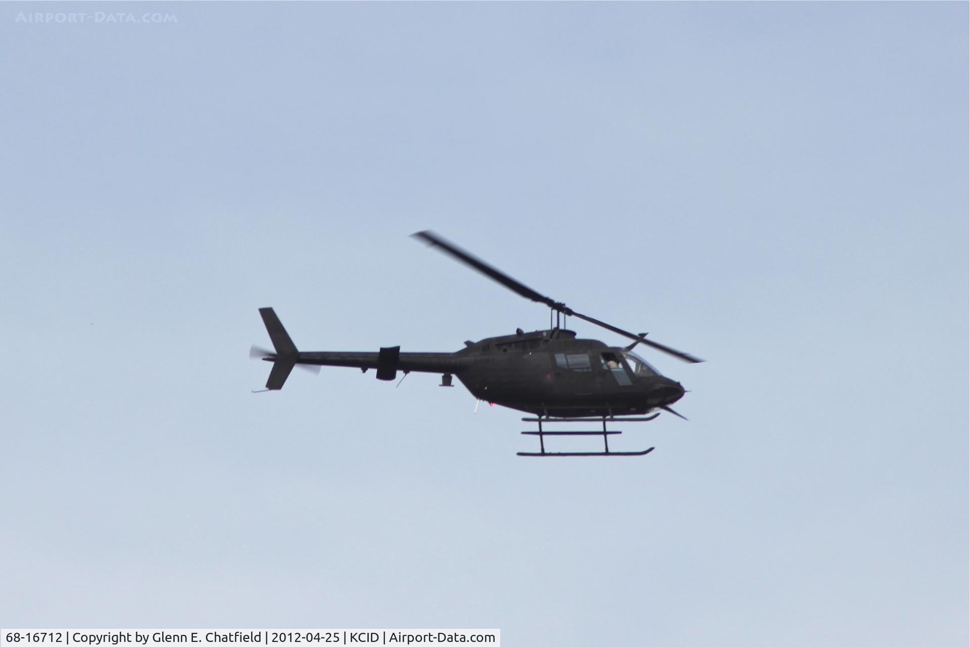 68-16712, 1969 Bell OH-58A Kiowa C/N 40026, Patrolling the area around the airport just before the President departs.