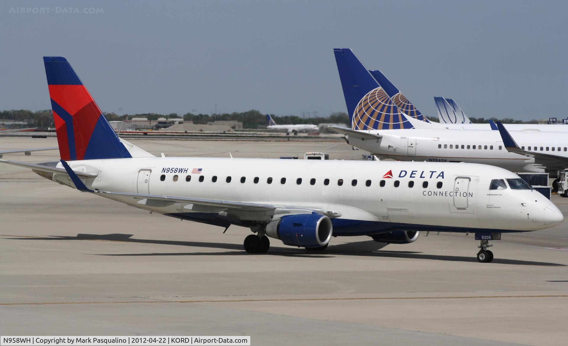 N958WH, 2008 Embraer 175LR (ERJ-170-200LR) C/N 17000248, ERJ 170-200 LR