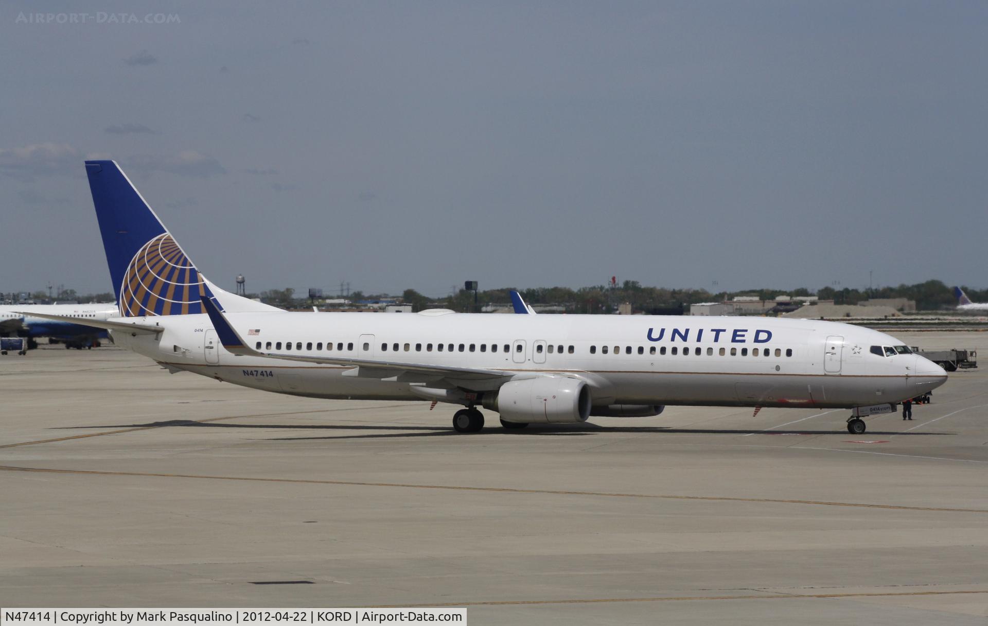 N47414, 2008 Boeing 737-924/ER C/N 32827, Boeing 737-900ER