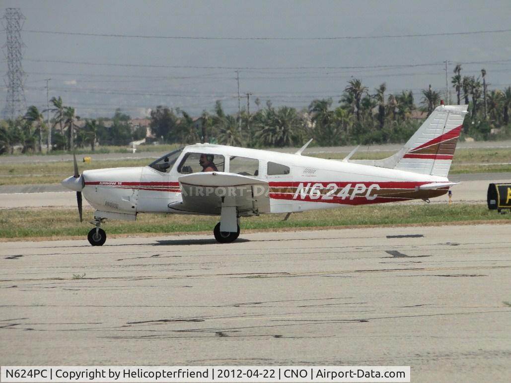 N624PC, 1973 Piper PA-28R-200 C/N 28R-7435125, Taxiing back