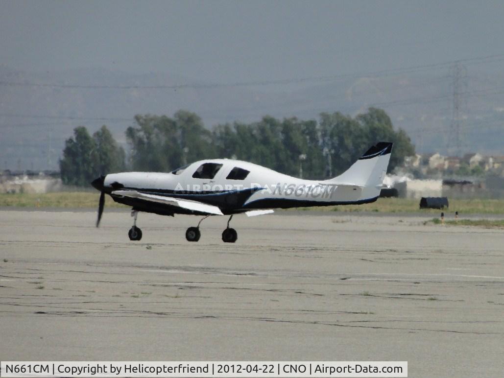 N661CM, 2004 Lancair IV-P C/N LIV-538, Taxiing towards the hangers