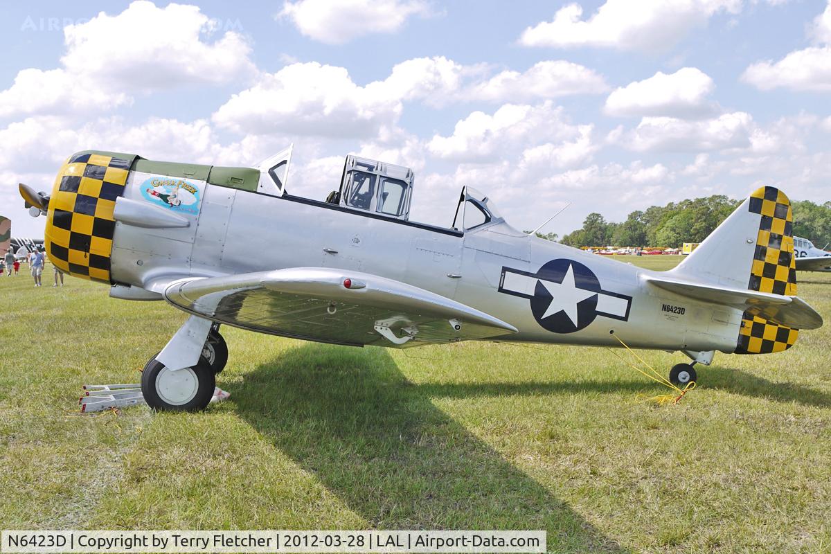 N6423D, 1941 North American SNJ-4 Texan C/N 88-13519, At 2012 Sun N Fun