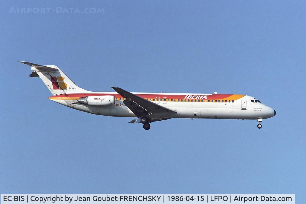 EC-BIS, 1968 Douglas DC-9-32 C/N 47312, from Madrid