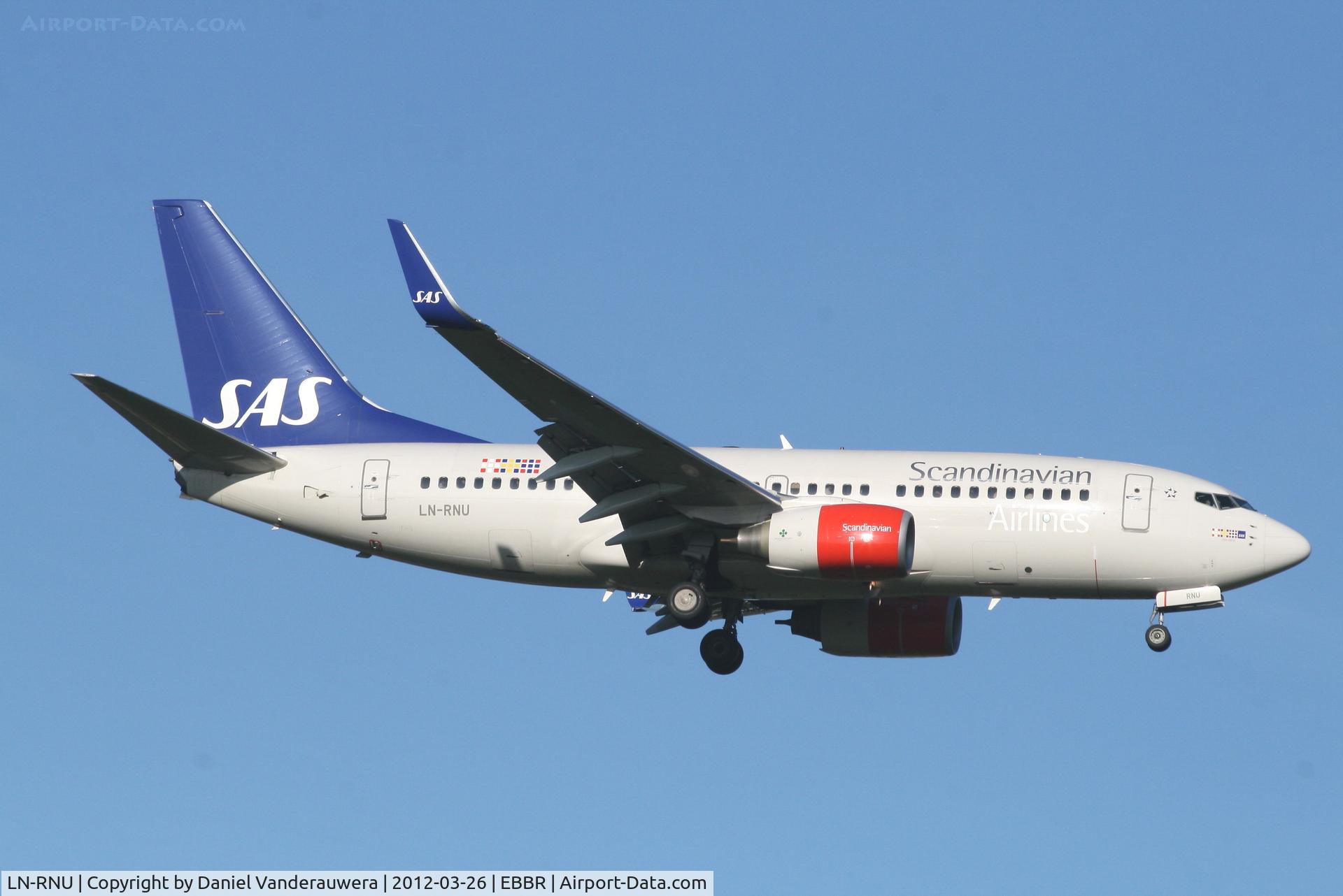 LN-RNU, 2009 Boeing 737-783 C/N 34548, Arrival of flight SK589 to RWY 02